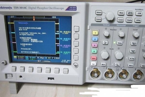 TDS3014C，数字荧光示波器