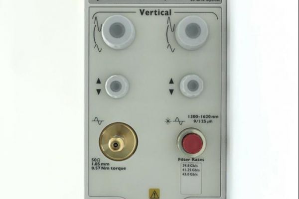 Keysight 86116C 光电插入式模块